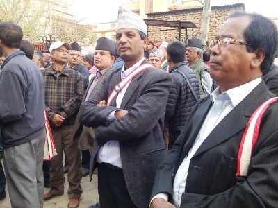 सशांकको कुरा आउँदा झ्याप्प बत्ती निभ्यो, संस्थापनको उम्मेद्वारी घोषणा हुँदा सानेपामा जे देखियो (फोटो फिचरसहित)