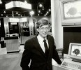1471455863bill-gates-1985-the-youngest-founder.jpg