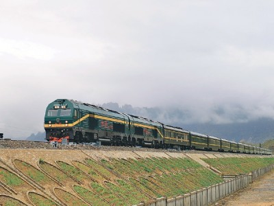 1496366965chinese-rail.jpg