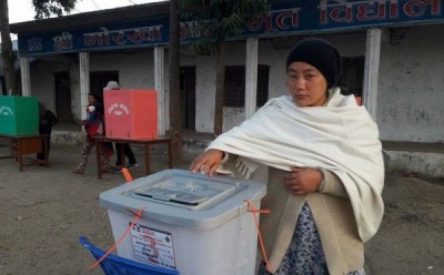पतिवियोगमा रहेकी बिनालाई मतदाताको मल्हम, प्रदेश ७ को एक्ली महिला सांसद