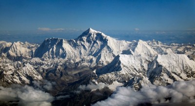 1518087941everest.jpg