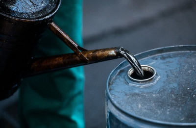 कच्चा तेल उत्पादकको बिजोग: पैसा दिएर तेल लग्नुहोस् भन्दा पनि कोही गएनन्