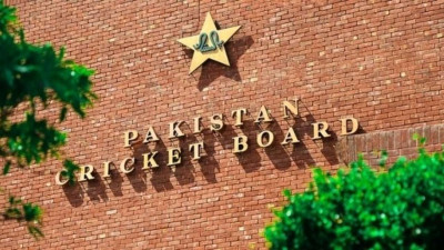 १० पाकिस्तानी क्रिकेटरलाई कोरोना पुष्टि, होला त इंग्ल्यान्डसँग खेलहरु ?