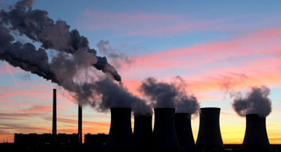 विश्वका सर्वाधिक धनी १ प्रतिशतले अतिगरिबको भन्दा ५० गुणा बढी कार्बन प्रदूषण फैलाए : अध्ययन