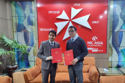 1607931495CEO-Neupan-and-CEO-Pradhan-during-signing-ceremony-.jpeg