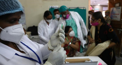 भारतमा भुसको आगोझैँ फैलियो कोरोना, एकैदिन १.७० लाखमा संक्रमण पुष्टि, ९०० बढीको मृत्यु 