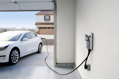 विद्युतीय गाडी चार्ज गर्न घरमा छुट्टै मिटर राख्न पाइने, चार्जिङ स्टेसनका लागि यस्ता छन् व्यवस्था