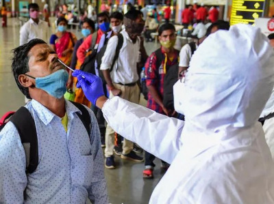 फेरि बढ्यो भारतमा कोरोनाको रफ्तार, एकैदिन झन्डै २ हजार संक्रमित थपिए