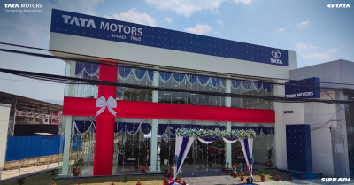 1683798592New-Tata-Motors-Showroom-at-Radhe-Radhe-Bhaktapur.jpeg